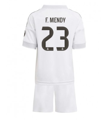 Real Madrid Ferland Mendy #23 Hjemmebanetrøje Børn 2025-26 Kortærmet (+ Korte bukser)